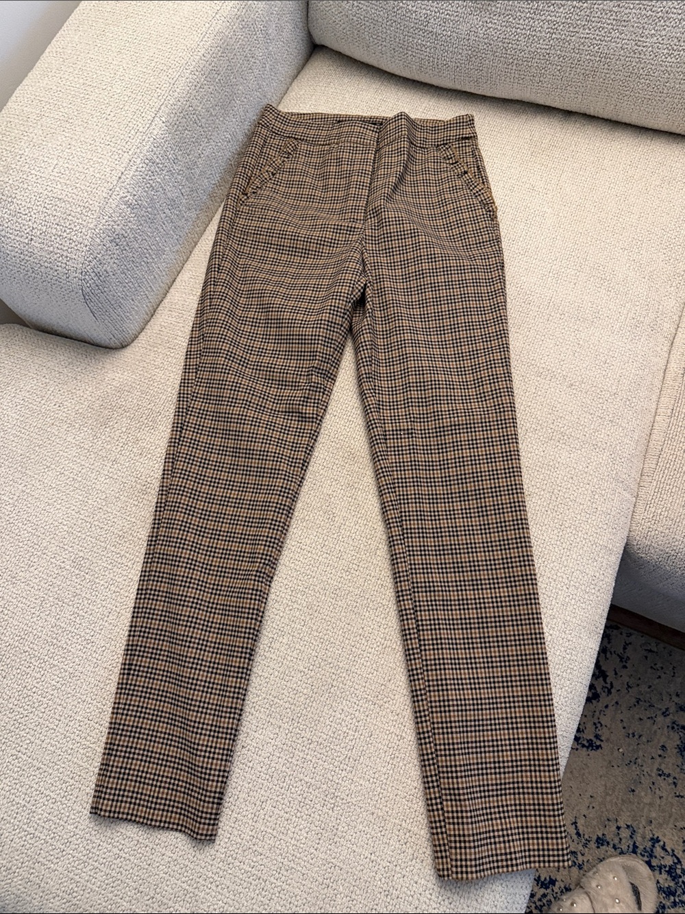 Zara Basic Plaid Slim Fit Trousers in Brown/Black